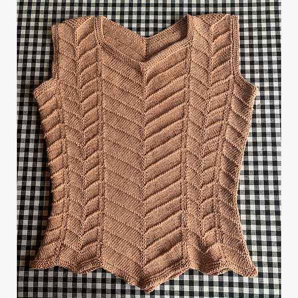 © Zigzag Top by Marianne Isager • www.ravelry.com