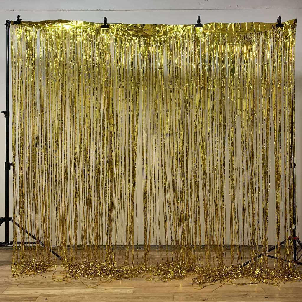 Фон Мишура "Gold"