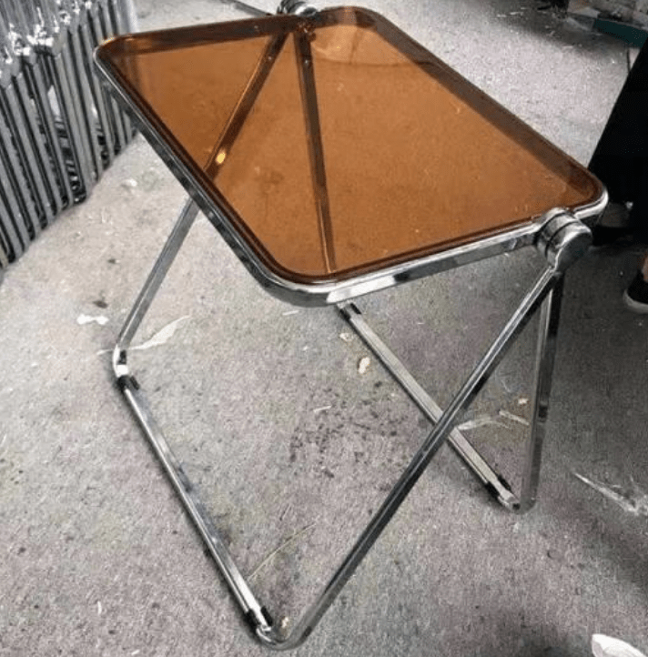 Складной столик прозрачный