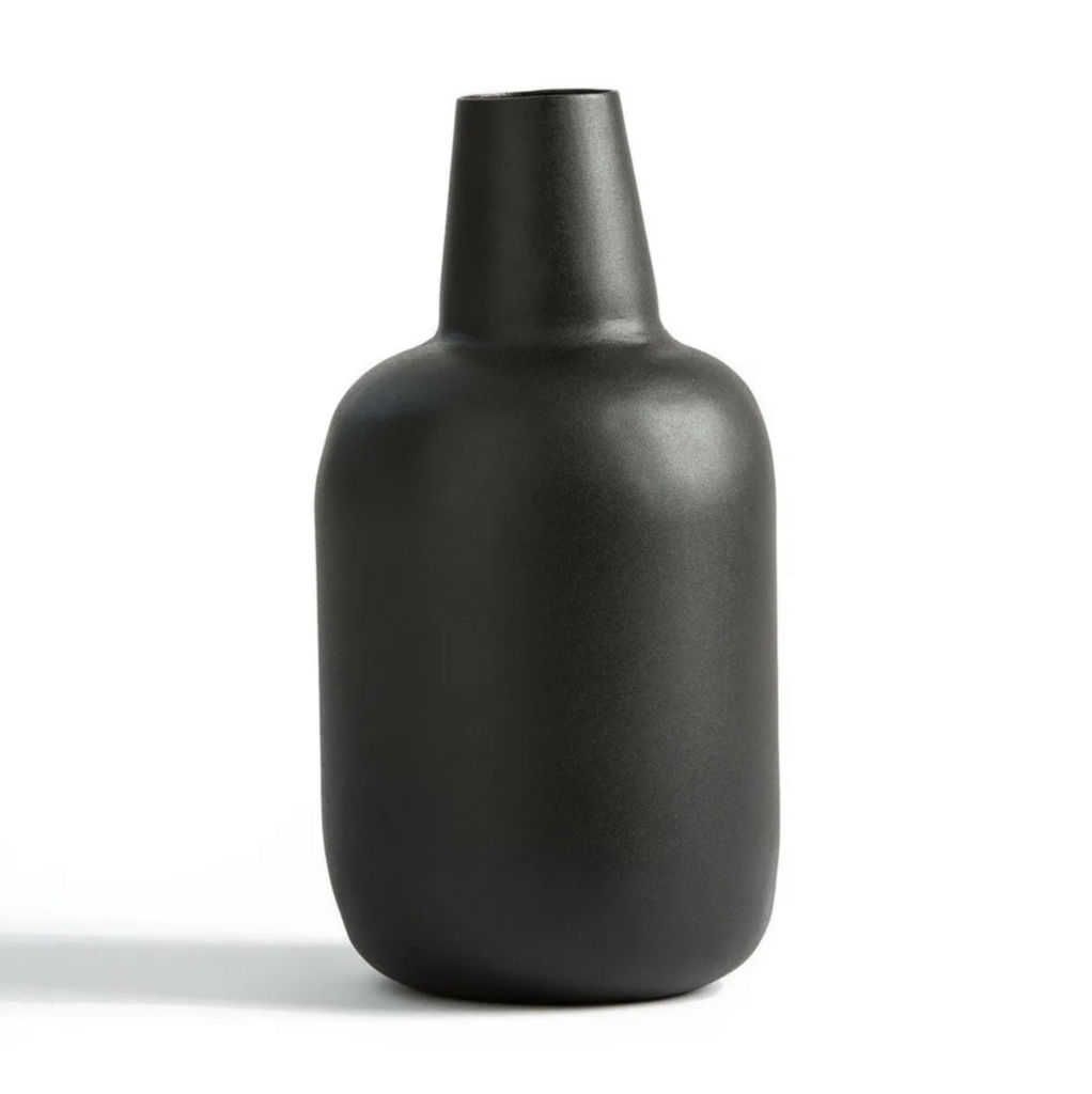 Ваза черная металлическая 29.5 см