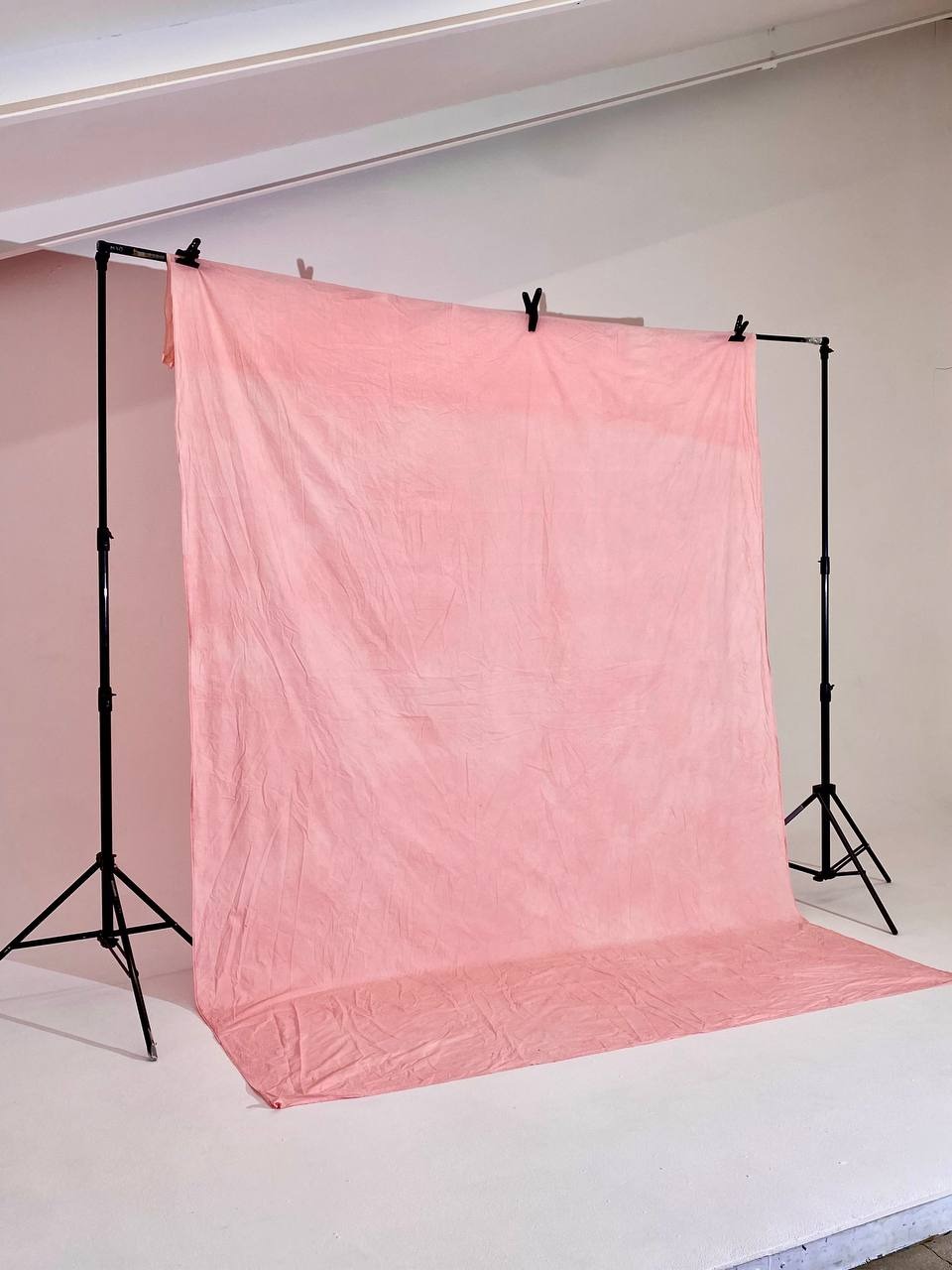 Розовый тканевый фон 2.4х3.25м