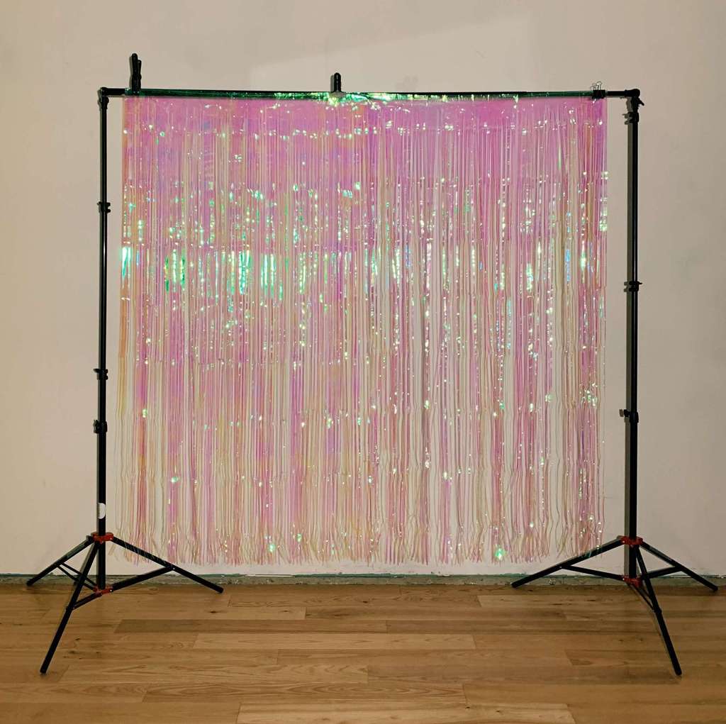 Фон Мишура "Перламутровая"