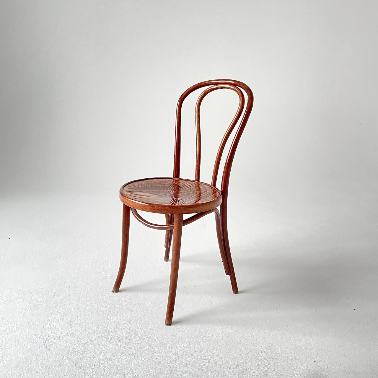 Стул венский новый