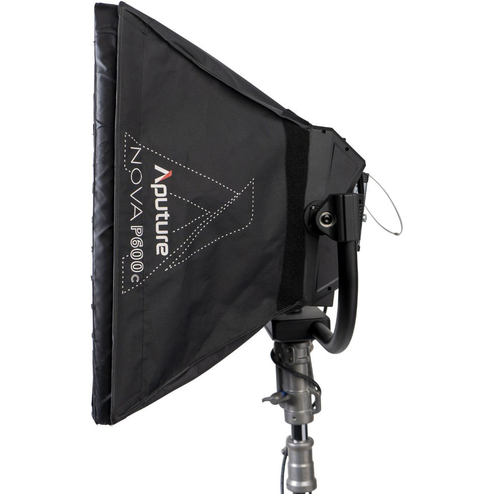 Софтбокс Aputure Nova P600c Softbox
