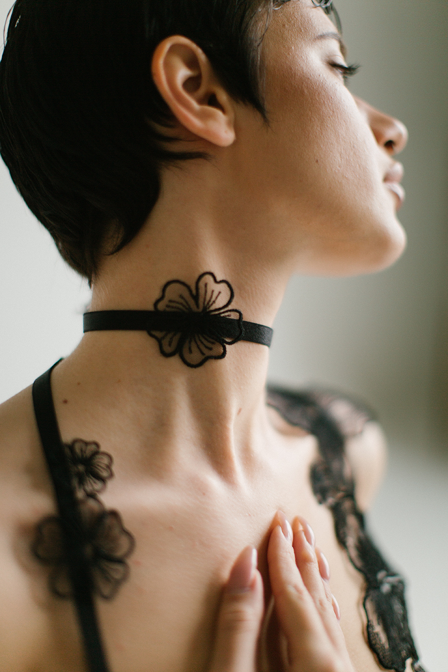 Чокер DELICATE FLOWERS