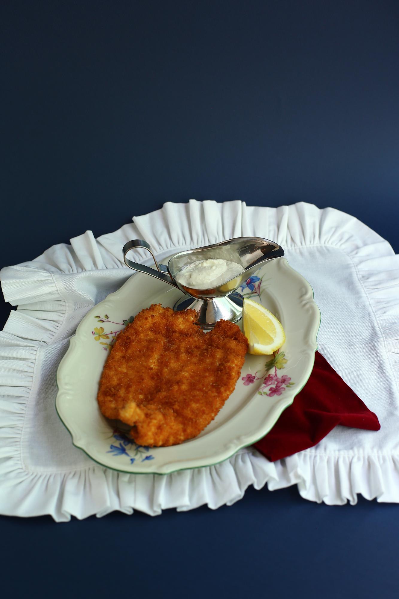 Шницель, блючиз, лимон