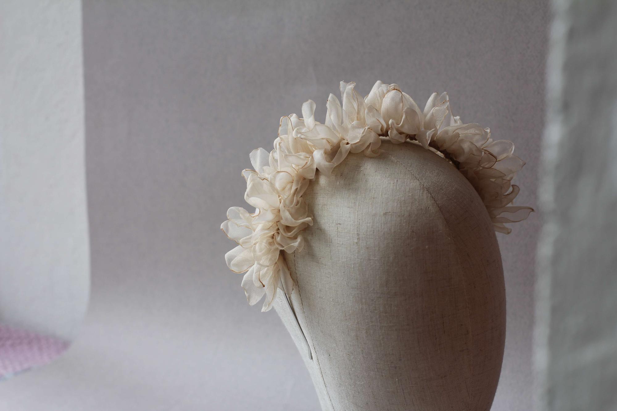 обруч  ВEIGE CLOUD