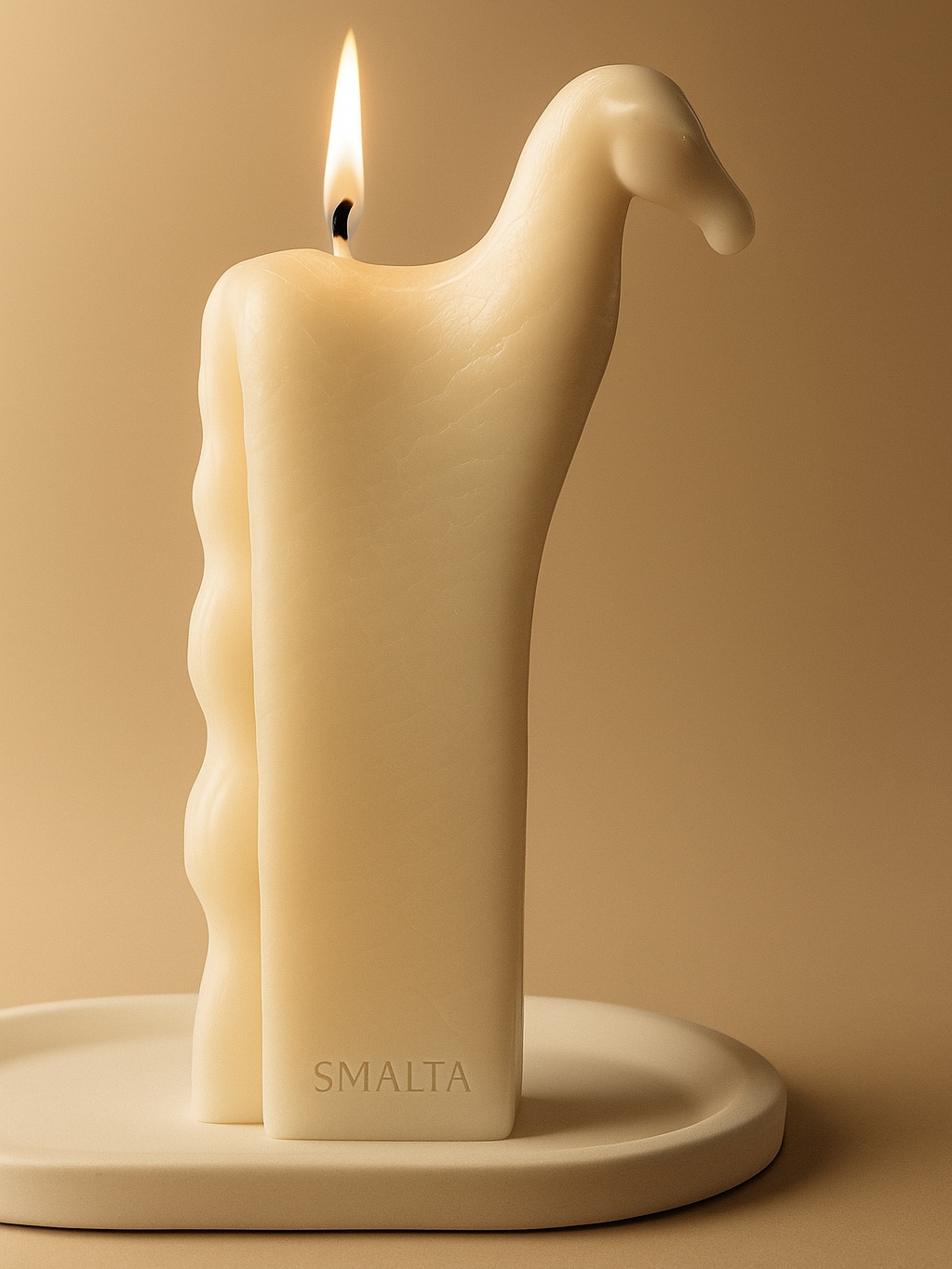 Свеча декоративная "Лошадь" бежевая