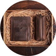 Купить подарочный набор из кожи 