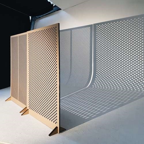 Перфорированные панели круги и полоски