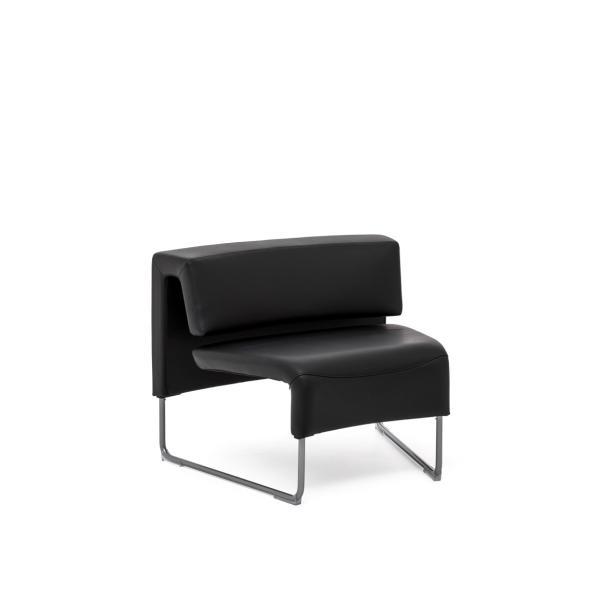 Кресло из черной кожи закругленное PATH