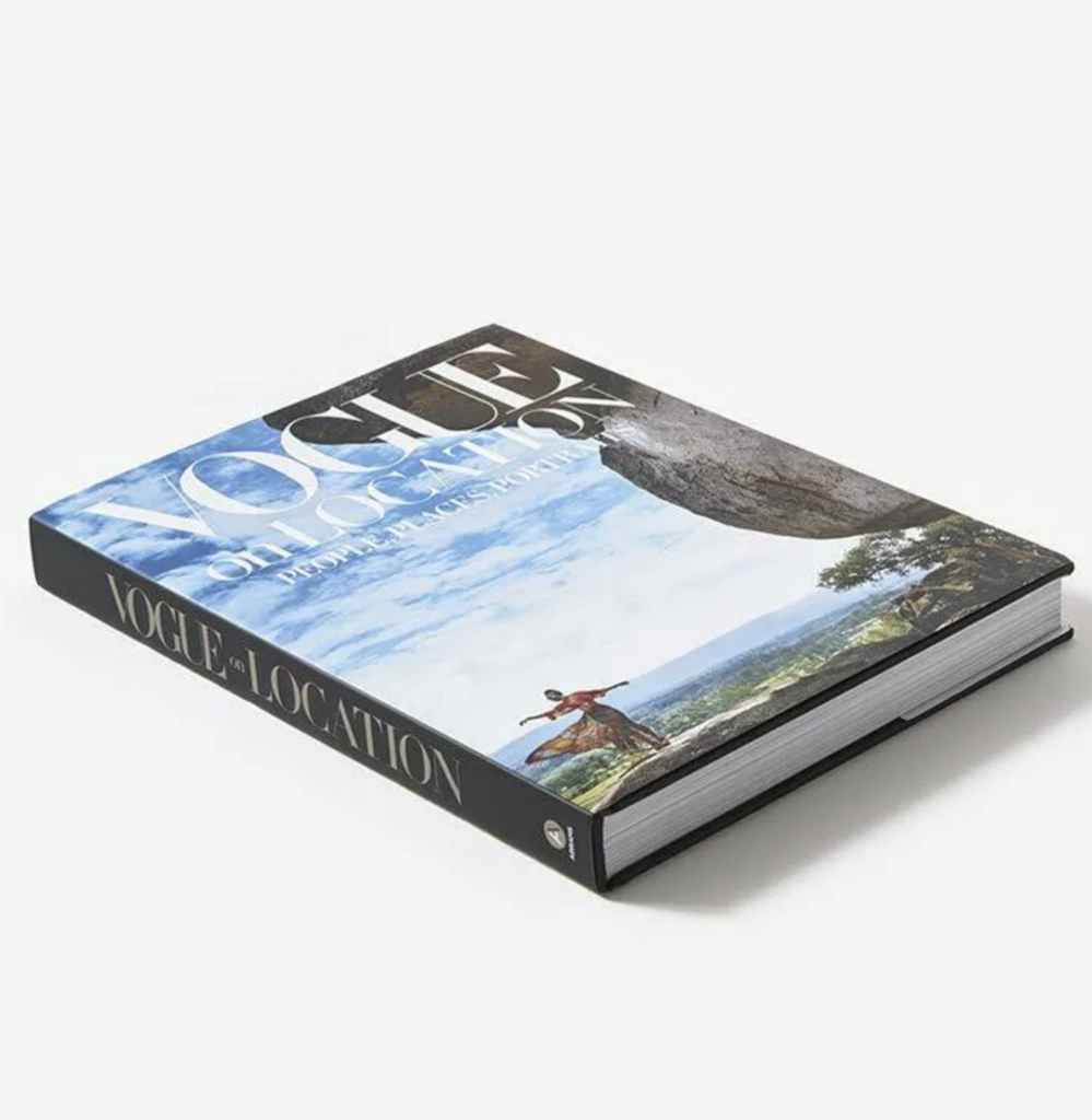 Книга Vogue on Location: люди, места, портреты